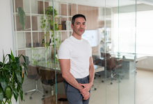 Paulo Henrique Silva Maia destaca que a creche potencializa o desenvolvimento emocional e cognitivo infantil.
