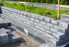 Valderci Malagosini Machado explica quando utilizar blocos canaleta, como reforçá-los e onde eles realmente fazem diferença na obra residencial.