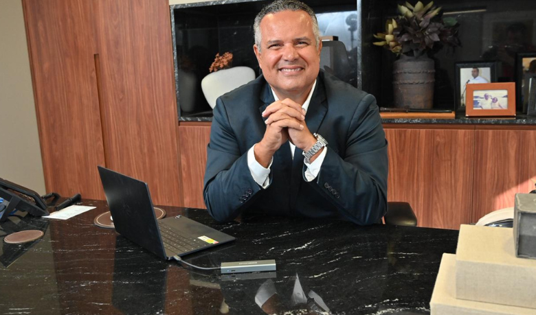 A cibersegurança em 2026 enfrenta desafios crescentes na infraestrutura e engenharia, exigindo protocolos mais robustos. Elmar Juan Passos Varjão Bomfim analisa esse cenário.